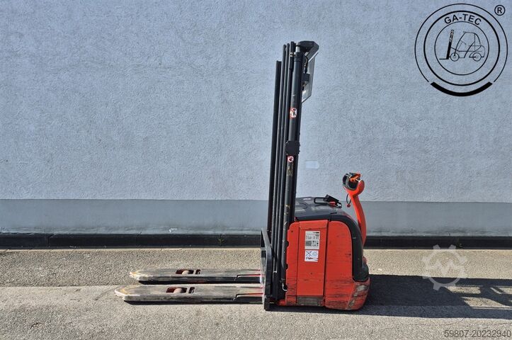 Pallet stacker Linde L14i