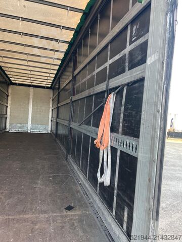 Standardowy ciągnik siodłowy Mercedes-Benz Sprinter 519 CDI 190 PS Schlafkabine LBW