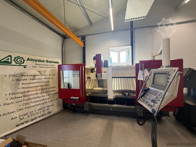 Verticale bewerkingscentrum Hedelius MC 40-1800