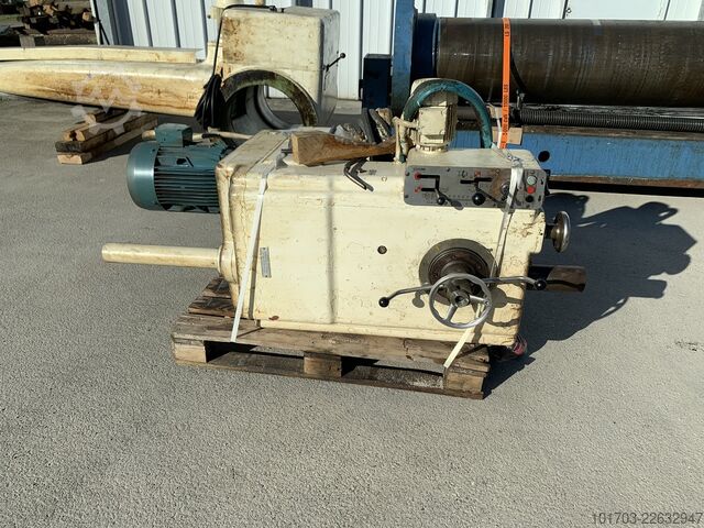 Radial Drilling Machine GSP 49S22