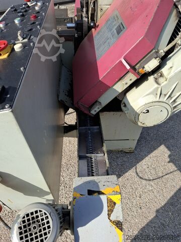 Testera benda BEHRINGER HBP260A