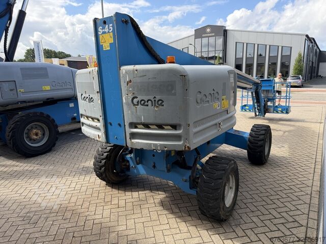 GENIE S-45 teleskoplift / bomlift 4x4 DEUTZ DIESEL 5189 timer 15,7 m arbejdshøjde 2014 GENIE S-45 Telescoop hoogwerker / boomlift  4x4 DEUTZ DIESEL 5189uur 15,7M Werkhoogte 2014