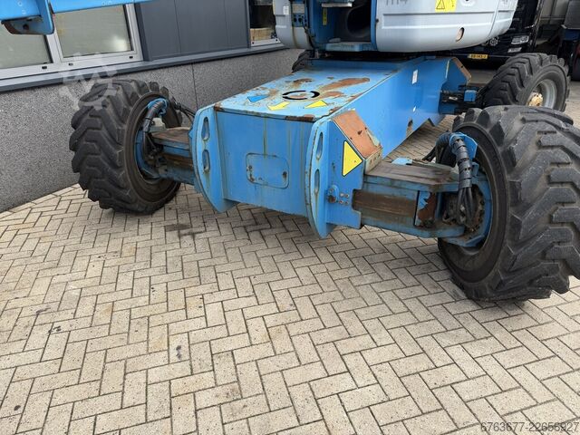 GENIE S-125 teleskopbomlift / bomlift 4x4x4 DEUTZ DIESEL 4200 timer 40,1 m arbejdshøjde 2007 GENIE S-125 Telescoop hoogwerker / boomlift 4x4x4 DEUTZ DIESEL 4200uur 40,1M Werkhoogte 2007