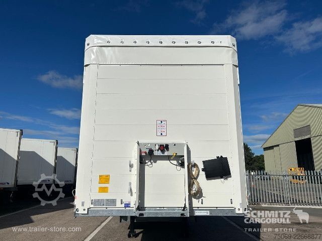 Öppen semitrailer med kapell Schmitz Cargobull Curtainsider Euroliner
