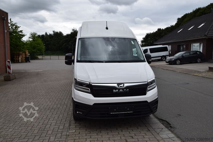 Kastenwagen hoch MAN TGE  Kasten 3.140 extralang Superhochdach LED