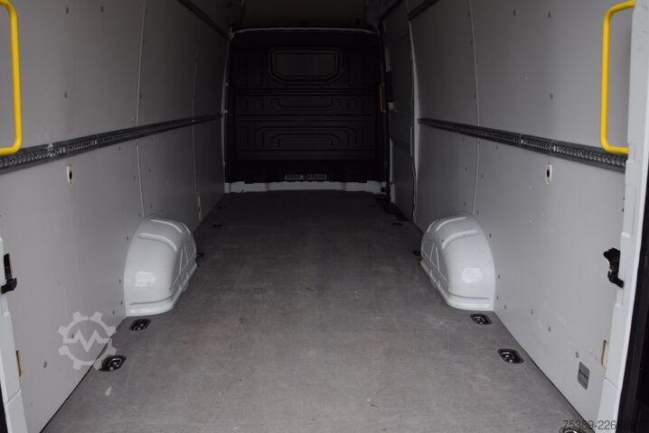 Kastenwagen hoch MAN TGE  Kasten 3.140 extralang Superhochdach LED