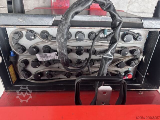 Manuell pallvagn Linde T 20 SF Batterie Bj.21 Gabellänge 1600mm