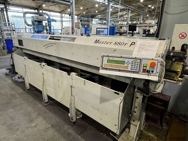 CNC centar za okretanje INDEX G200