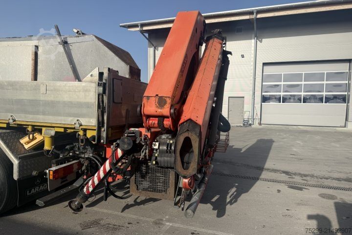 Lastbilsmonterad kran Palfinger PK23002