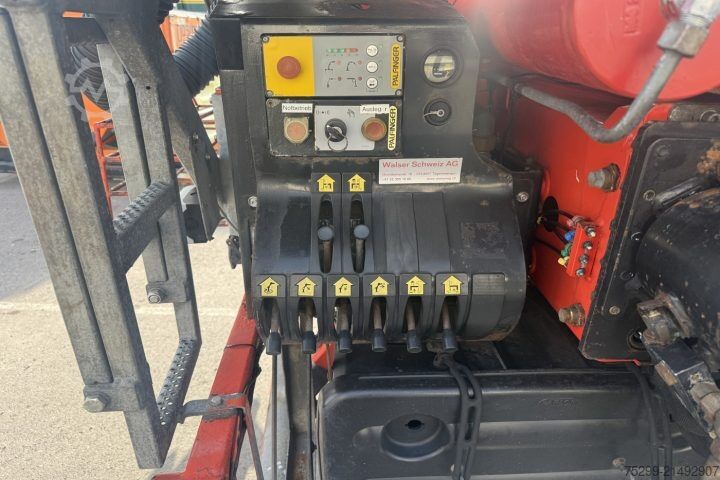Lastbilsmonterad kran Palfinger PK23002