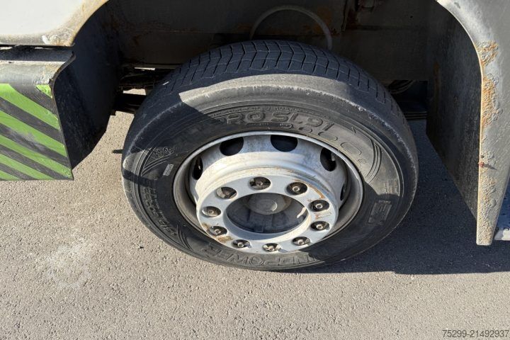 Lastbilchassi  YT222 4x2 Chassis-Kabine / Swiss-Vehicle