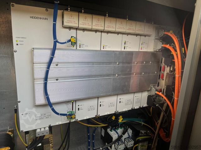 4osé obráběcí centrum DECKEL MAHO tnc 430 DMU 80T 4axes