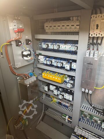 4osé obráběcí centrum DECKEL MAHO tnc 430 DMU 80T 4axes