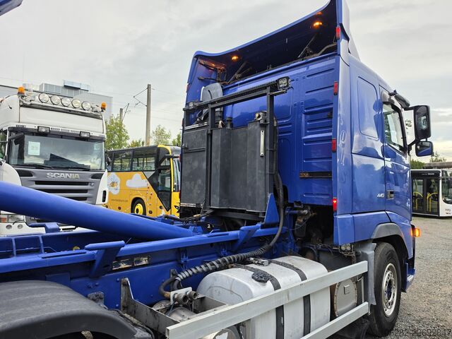 Kroklastbil VOLVO FH-440 8x4 Lift+Lenk HIAB Multilift Blat