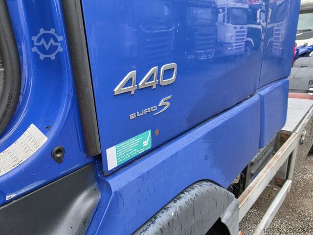 Kroklastbil VOLVO FH-440 8x4 Lift+Lenk HIAB Multilift Blat