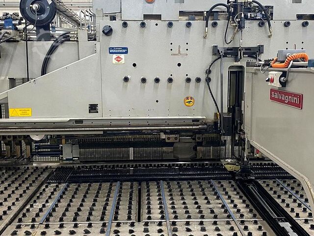 Centre de poinçonnage et de pliage Salvagnini S4 P4