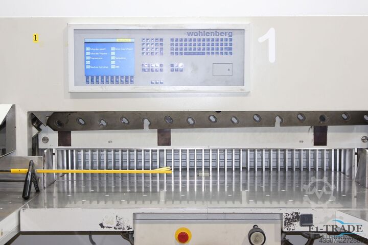 Řezačka s nakladačem / gilotina s vibrátorem Wohlenberg 137 CUT-Tec