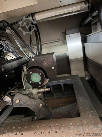 Hlubinná elektroerozivní obráběcí stroj (EDM) AGIE AGIECUT 270 SF+F HSS