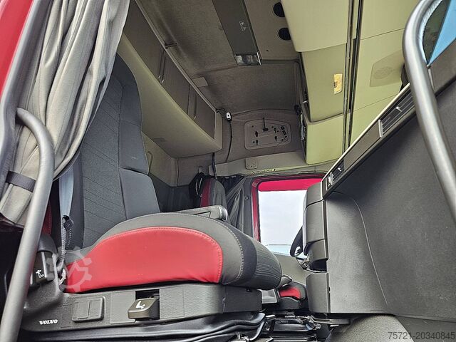 Trasportatore di legname VOLVO FH 540