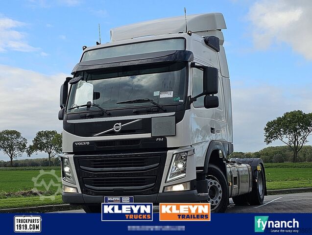Standard-SZM VOLVO FM 450 GLOBETROTTER ADR