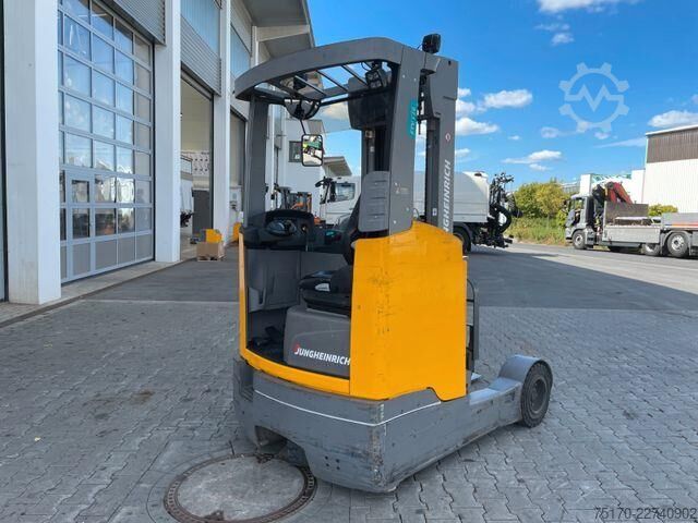 Reachtruck Jungheinrich ETV C16 / Triplex 5.72m / SS / nur 3.022h / 2016