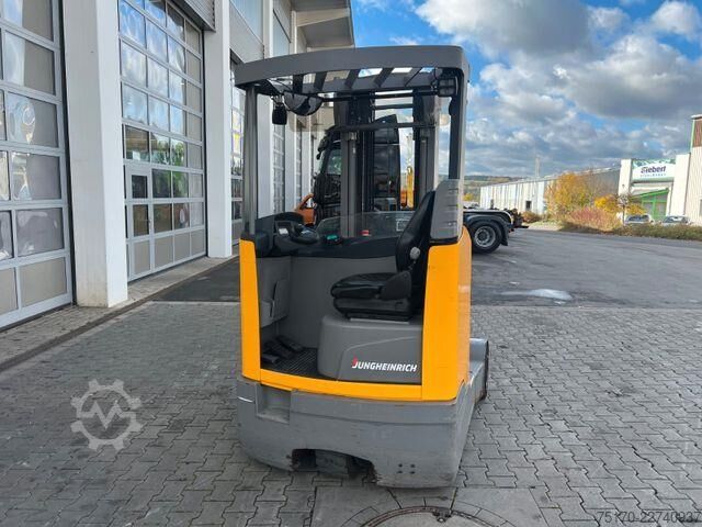 Reachtruck Jungheinrich ETV C16 / Triplex 5.72m / SS / nur 3.228h / 2016