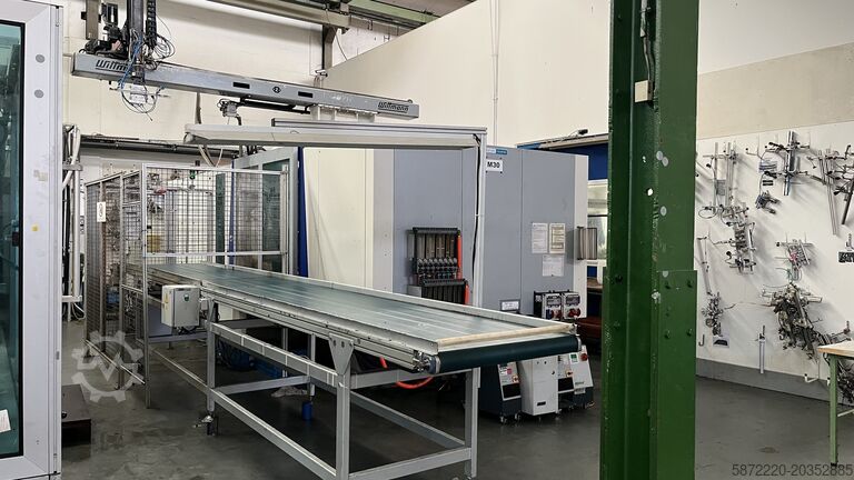 Machine de moulage par injection Krauss Maffei KM 650-4300 CX