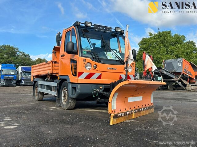 Volquete trilateral Hako M30/Multicar/Salzstreuer/3 S.Kipper/4x4