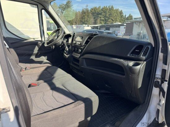 Furgoneta IVECO 35S14 KASTEN, KLIMA, RüCKFAHRKAMERA