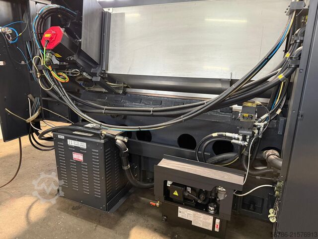 Torno CNC Doosan Puma GT2600LM