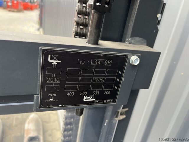 Stand-on gaffeltruck Linde L14SP