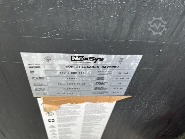 Ηλεκτρικό περονοφόρο 3 τροχούς Linde E16-02