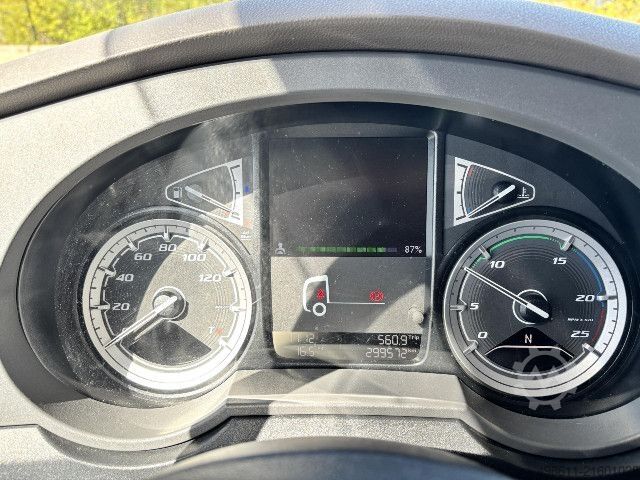 Tractor estándar DAF XF 530 FT SSC + INTARDER + 2x TANK + FULL SPOILER