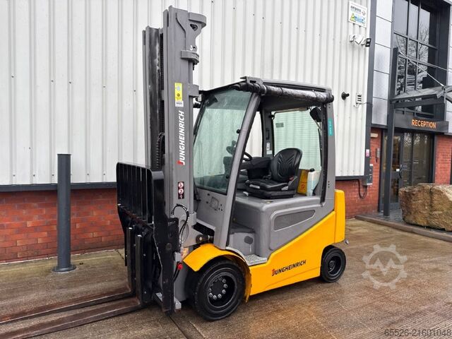 Elektrický 4kolový vysokozdvižný vozík Jungheinrich EFG 430 / ZVG+SS / 2661 Std.