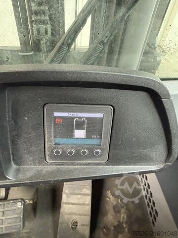 Elektryczny wózek widłowy 4-kołowy Jungheinrich EFG 430 / ZVG+SS / 2661 Std.