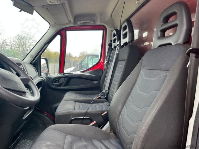 Furgão pick-up IVECO DAILY  35C12 BTor 2.3 HPT PM-RG Cabinato