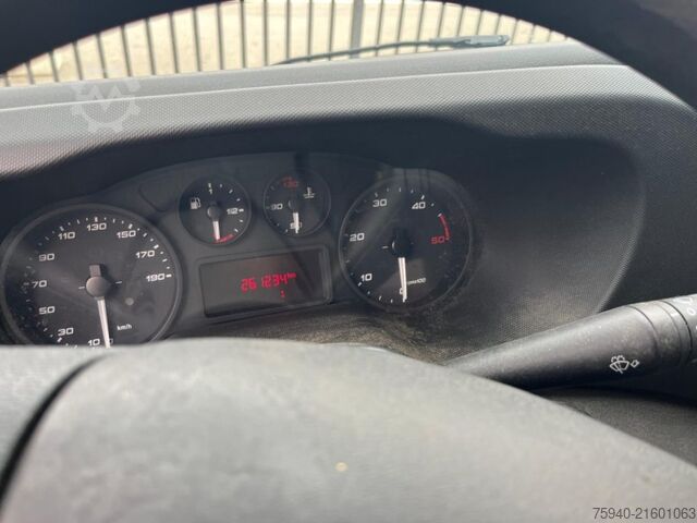 Furgão pick-up IVECO DAILY  35C12 BTor 2.3 HPT PM-RG Cabinato