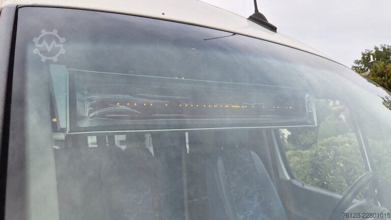 Minibus MERCEDES-BENZ Sprinter 516, Daily, Crafter