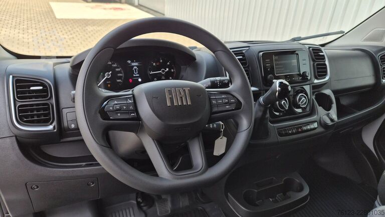 Minibus FIAT Fiat Ducato 9 Sitzer Systemboden Rolli Stock