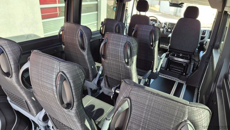 Minibus FIAT Fiat Ducato 9 Sitzer Systemboden Rolli Stock