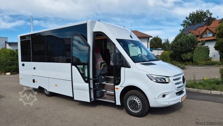 Minibus MERCEDES-BENZ 30 Sitzer Schul- Transferbus 519 Lagerfahrzeug