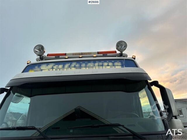 Crane Volvo FM12 Globetrotter 6x4 crane truck w/ rear mounted