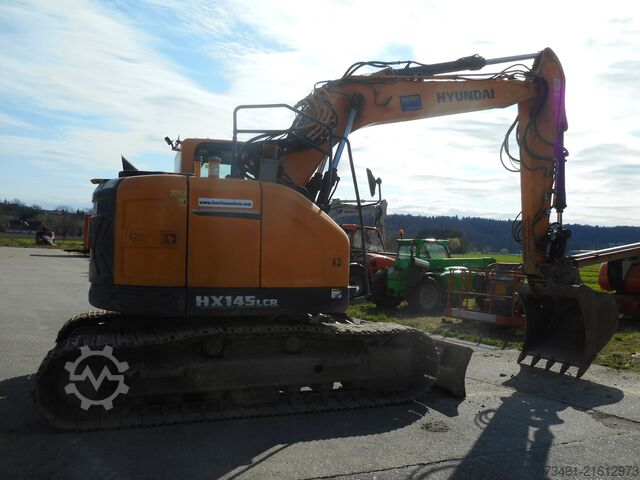 Chain excavator Hyundai HX145LCR Hammer Sortiegreifer 3 Löffel