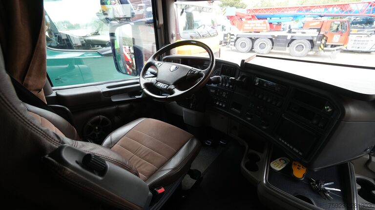 Autószállító furgon Scania R 620 V8 6x2 Car/Machine transport