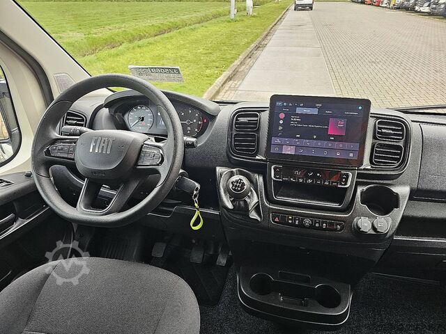 High-roof van FIAT DUCATO 2.2 L3H2 Navi Carplay!