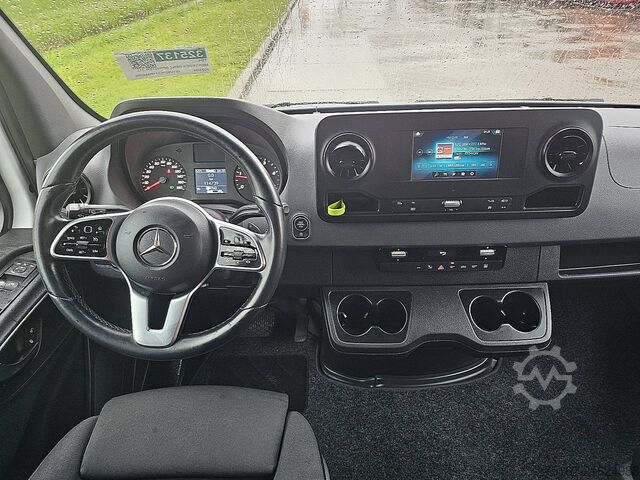 High-roof van MERCEDES-BENZ SPRINTER 315 L1H1 Mbux Automaat