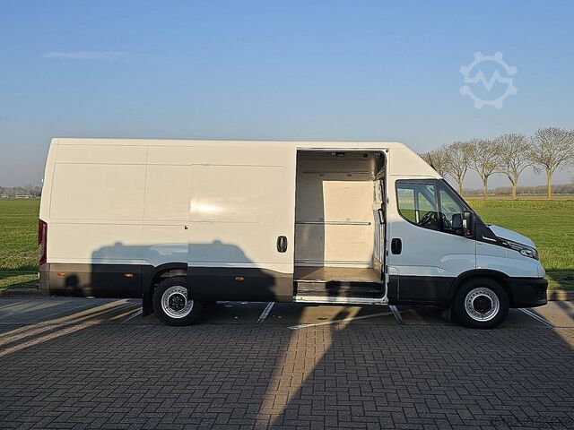 High-roof van IVECO DAILY 35S16 L4H2 Navi Camera AC!