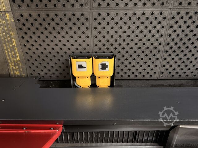 Cycle-controlled lathe Pinacho ST285