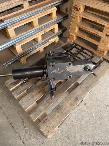 Cycle-controlled lathe Pinacho ST285