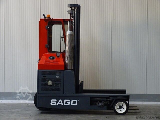 Firevejs sidelæsser Combilift C3000